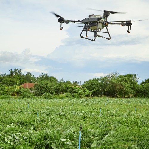Dronla arazi ilaçlama
