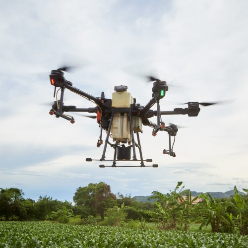 Dronla tarımsal ilaçlama
